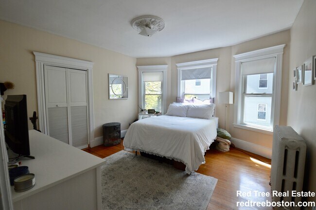 Foto del edificio - 98 Cypress St