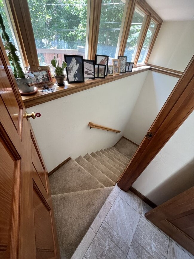 Foto del edificio - Spacious 1 Bedroom Apartment on West Pearl...