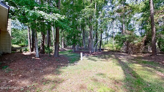 Foto del edificio - 2624 Pheasant Ct
