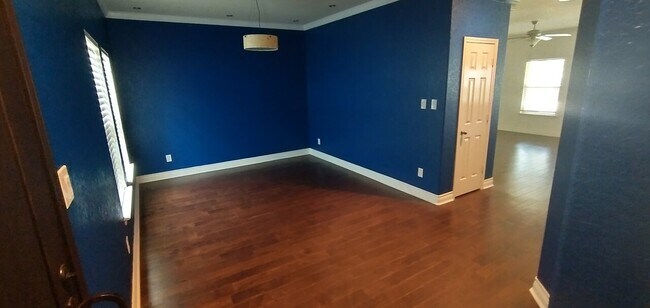 Building Photo - 4930 Baloc Farm