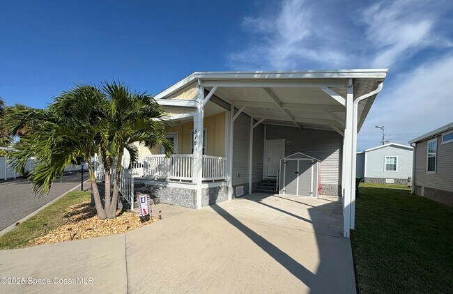 Foto del edificio - 516 Norwich Ln