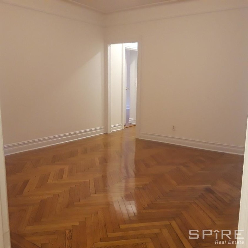 Foto del edificio - 114 W 16th St