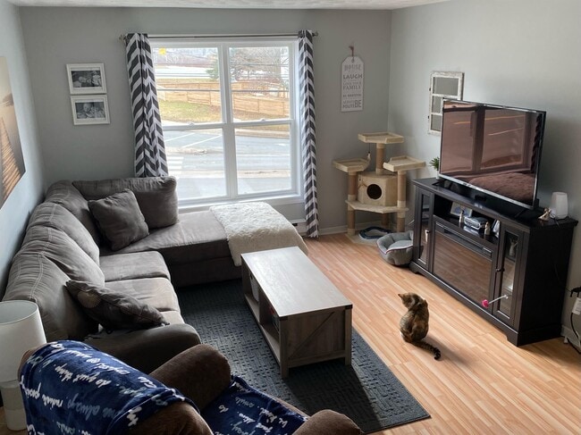 Photo du bâtiment - 1237 Cole Harbour Rd