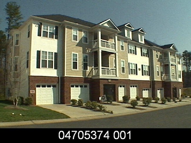 Primary Photo - 3156 Walnut Park Dr