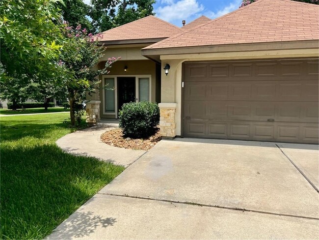 Building Photo - 14876 Cetus Ct