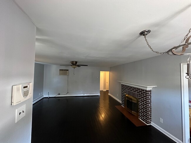 Living Room - 3820 Eunice Ave