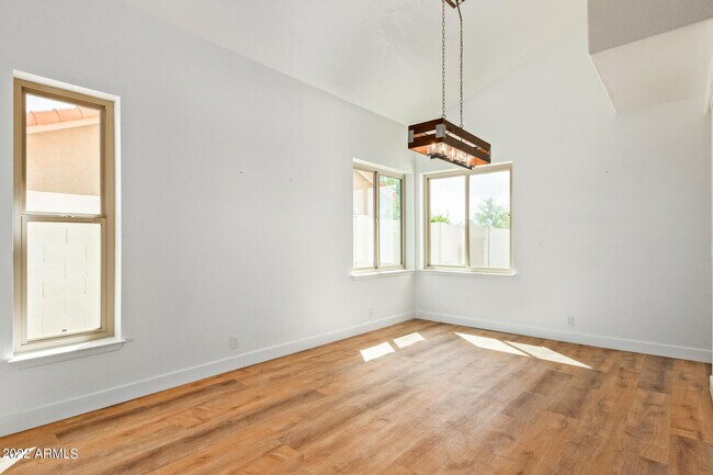 Foto del edificio - 16414 N 48th Way