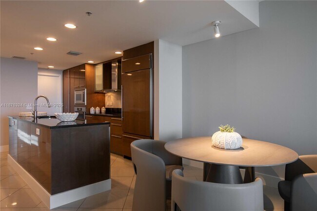 Building Photo - 3801 Collins Ave