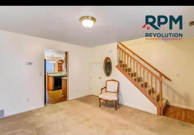 Building Photo - "Charming 2-Bed Home with Modern Comforts ...