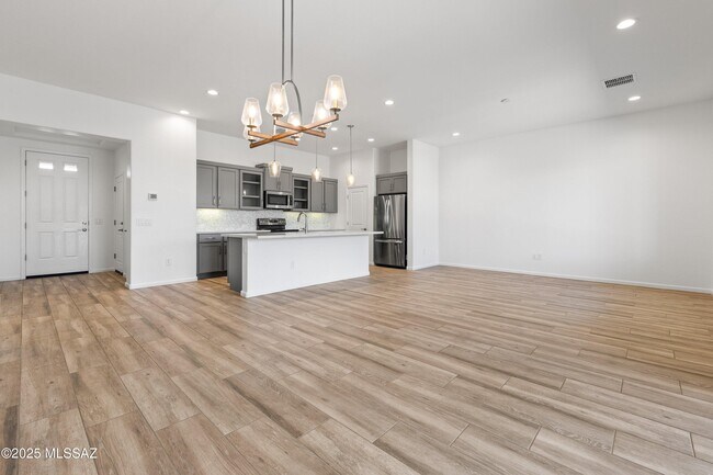 Foto del edificio - 30732 S Osprey Dr
