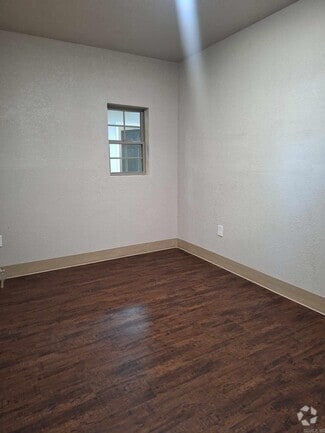 Building Photo - 306 Hornbeck Ave