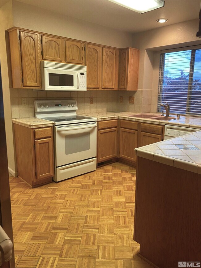 Foto del edificio - 4438 Highplains Dr