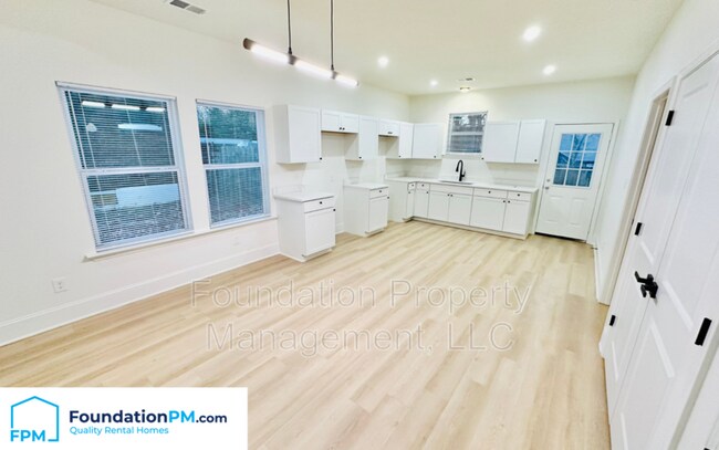 Foto del edificio - 910 Dickinson St