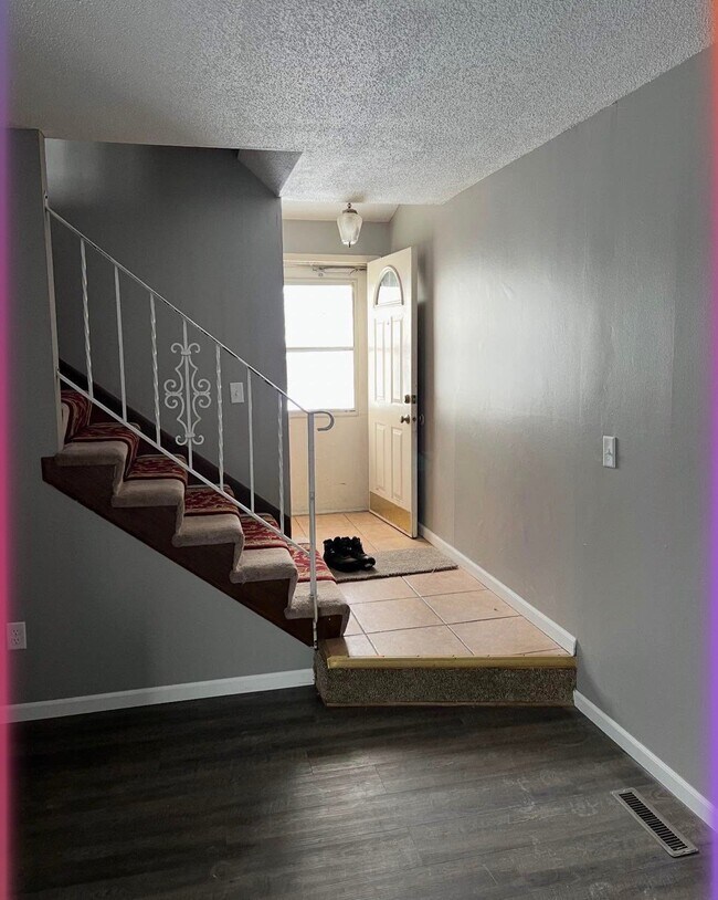 Foto del edificio - 8422 Brunswick Ct N