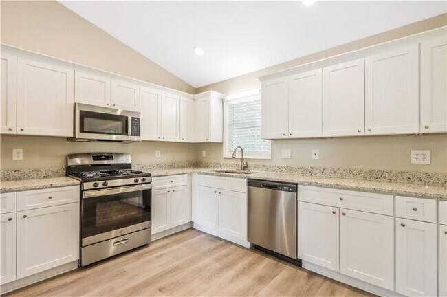 Building Photo - 5530 Tory Way