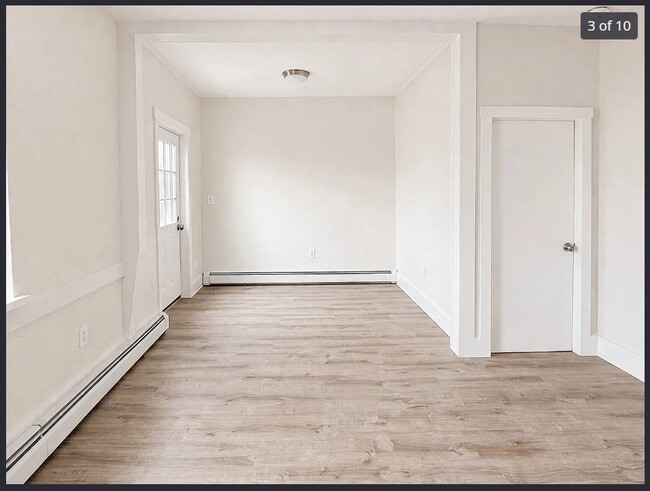 Building Photo - 11 Park St