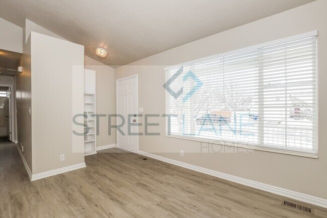 Building Photo - REDUCED PRICE!