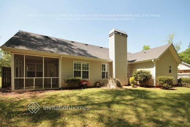 Building Photo - 2720 Hidden Creek Dr SW