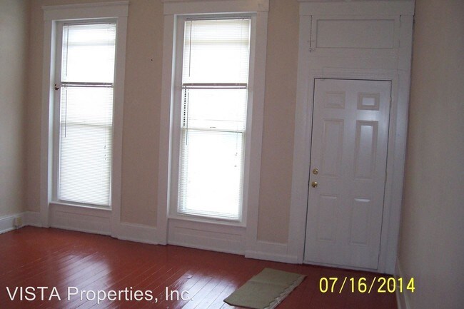 Foto del edificio - 928 E Jefferson St