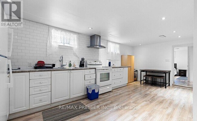 Photo du bâtiment - 24 Hucknall Rd