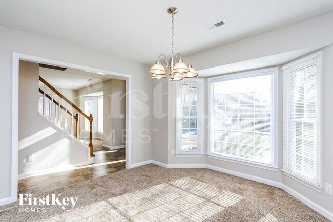 Foto del edificio - 4906 Riding Ridge Dr