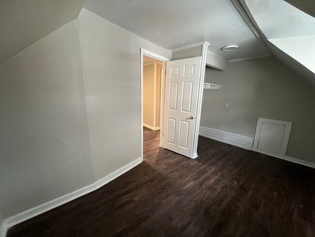 Foto del edificio - 3901 Rookwood Ave
