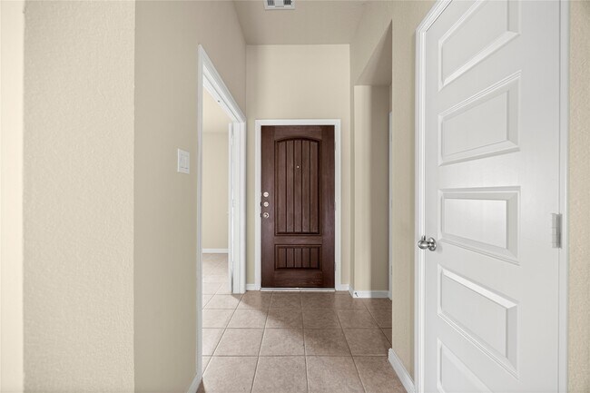 Foto del edificio - 18003 Alora Springs Trace