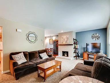 Foto del edificio - 5904 S Willow Way