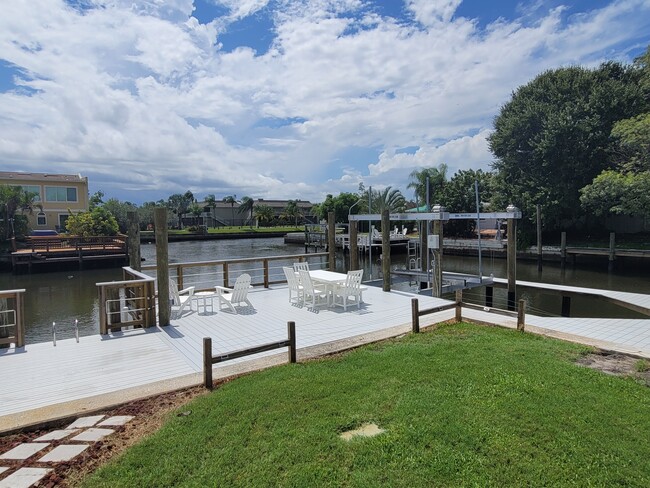 370 sf dock, furniture can be inclueded - 8726 Palisades Dr