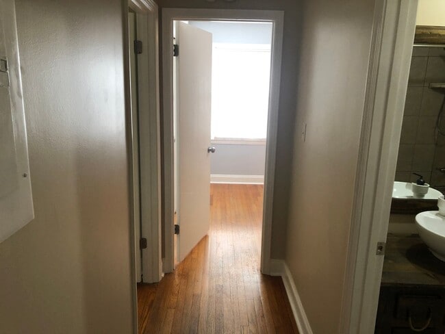 Foto del edificio - 3BR/2BA Home with Huge Fenced Yard, Fire pit Area & Storage Shop