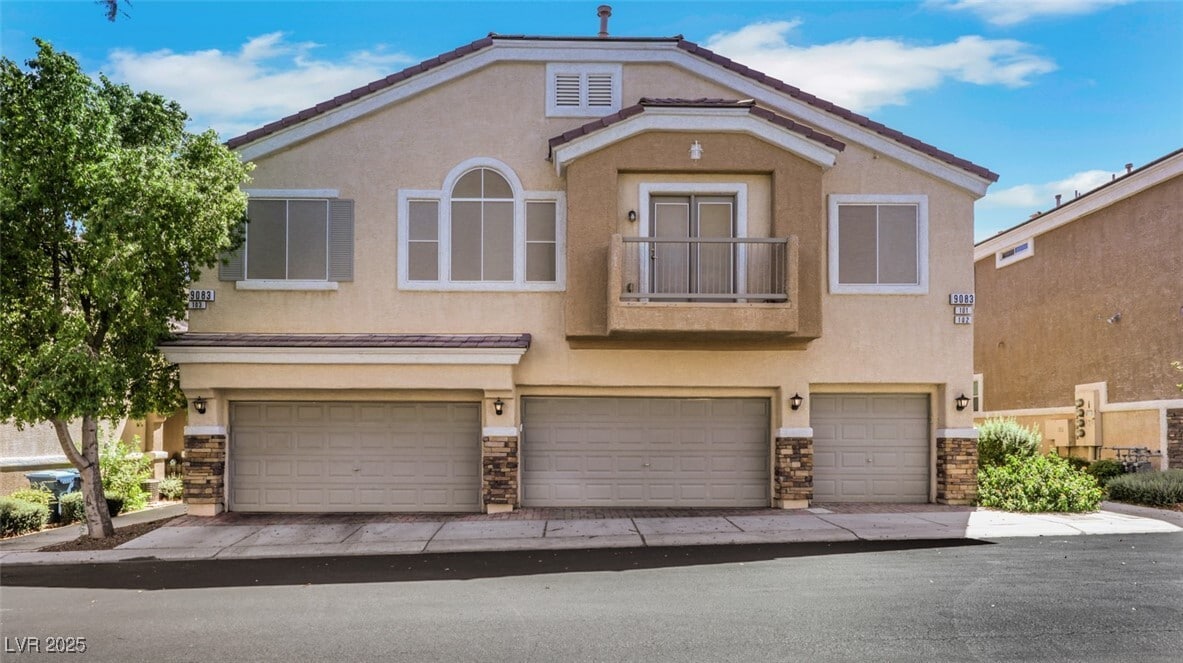 Primary Photo - 9083 Bushy Tail Ave