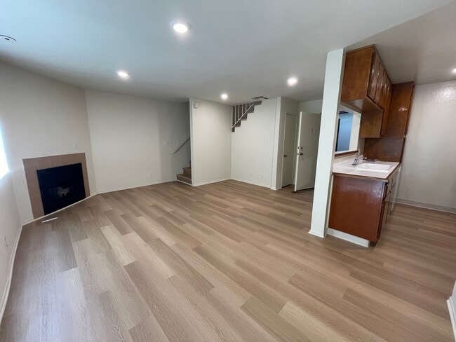 Building Photo - 11748 Courtleigh Dr