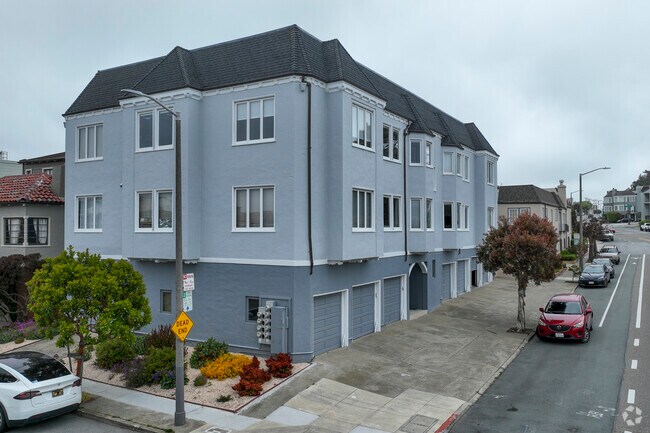 Alternate exterior - 960 Anza St