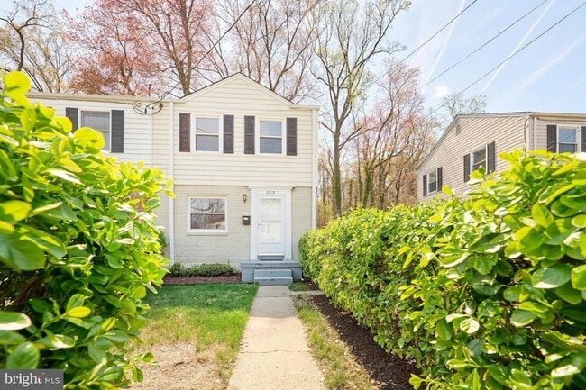 Photo - 2319 Riverview Terrace Townhome