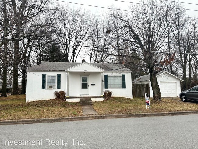 Building Photo - 2 br, 1 bath House - 1021 E Bennett St