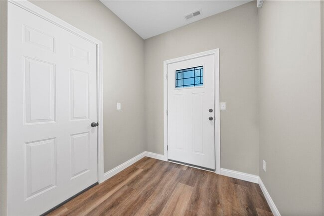 Foto del edificio - 451 White Dogwood Cir