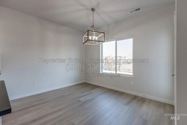 Building Photo - 4464 W Sunny Cove St