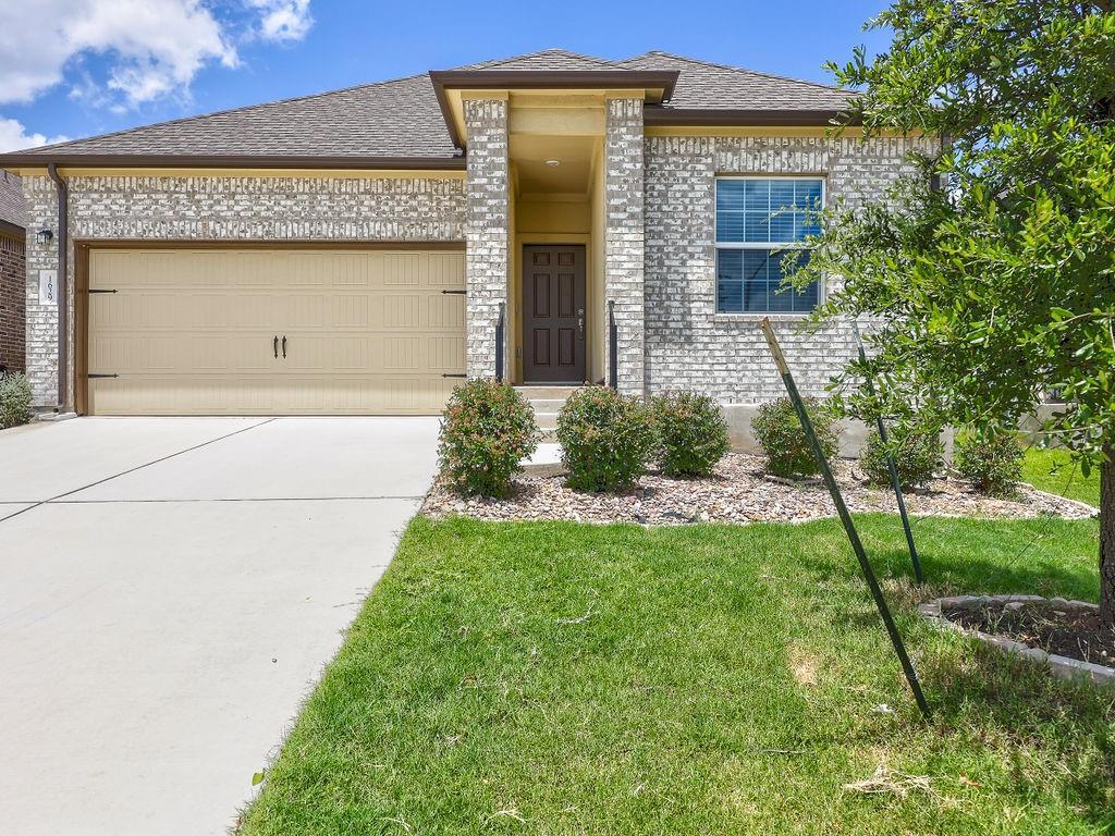 Foto principal - 1629 Brueggerhoff Rd