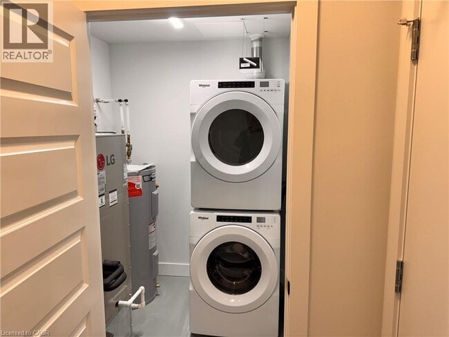 Photo du bâtiment - 1100 Lackner Pl