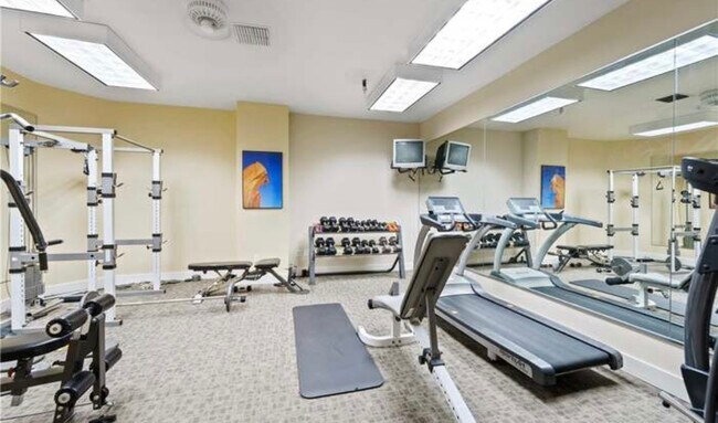 Mini gym - 1323 Boren Ave