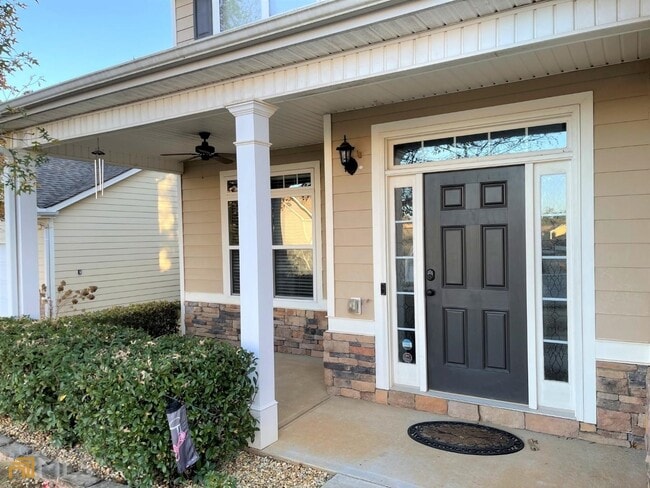 Building Photo - 31 Newnan Lakes Dr