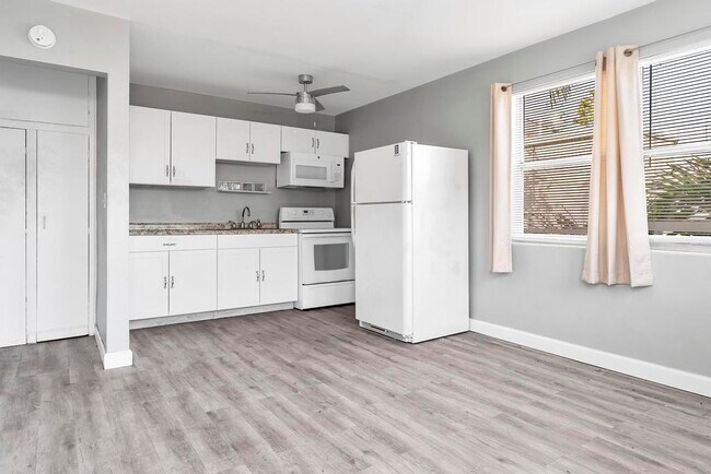 Foto del edificio - 813 9th N Ave