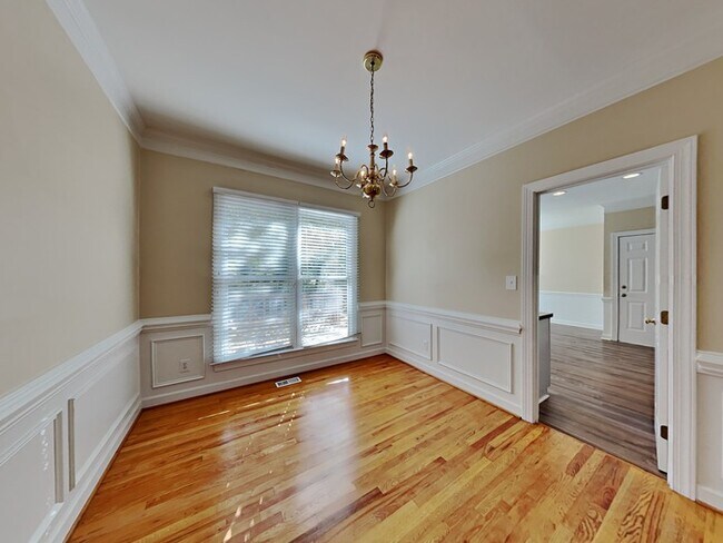 Foto del edificio - Great floor plan. Smartly Priced. Ready fo...