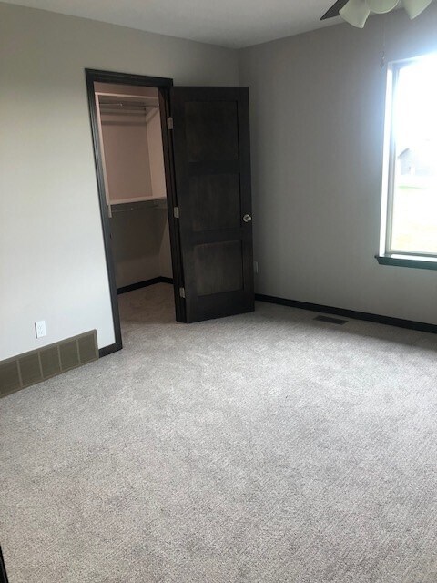 Master Bedroom - 2362 S Ronsiek Ave