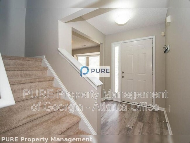 Building Photo - 3729 Wavetree Pass NW