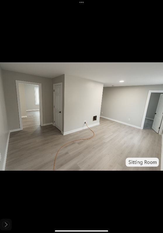 Foto del edificio - 431 W Raleigh Blvd