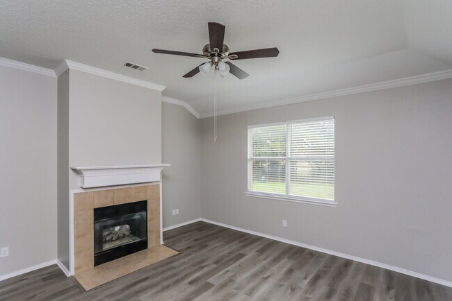 Foto del edificio - 1204 Quincy Dr