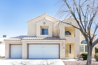 Building Photo - 4630 Spruce Oak Dr