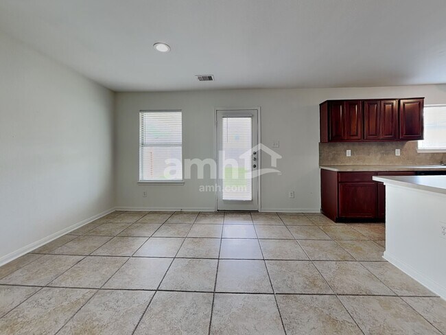 Foto del edificio - 20719 Dickinson Manor Ln