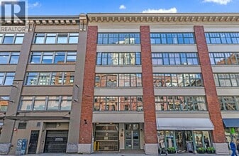 Building Photo - 1178 Hamilton St